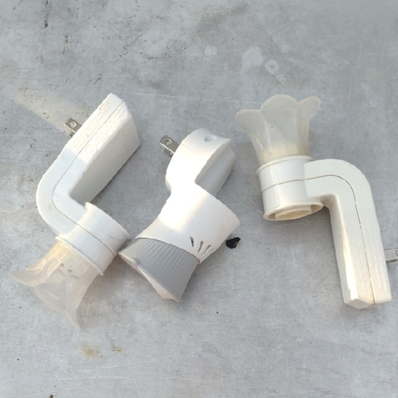 Wall Flowers(3)&Air Wick(1) Automotive Air Fresheners - Picture 1 of 1